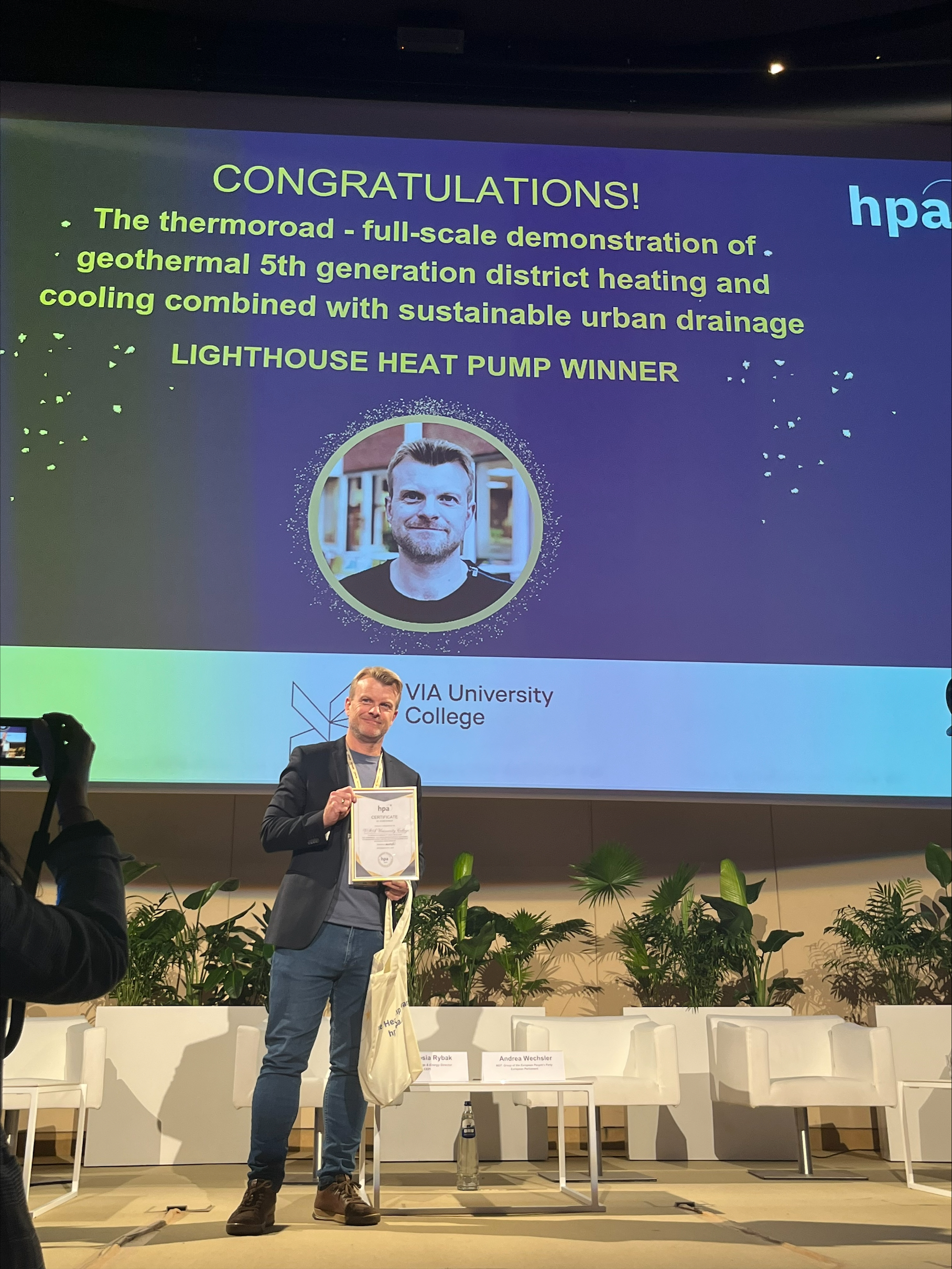 Thermo-Road Wins Prestigious 2025 European Lighthouse Heat Pump Award